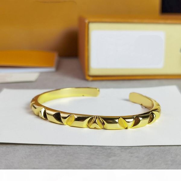 europe america fashion style men lady women titanium steel engraved v initials volt multi open bangle bracelet 2 color, Black
europe america fashion style men lady women titanium steel engraved v initials volt multi open bangle bracelet 2 color, Black