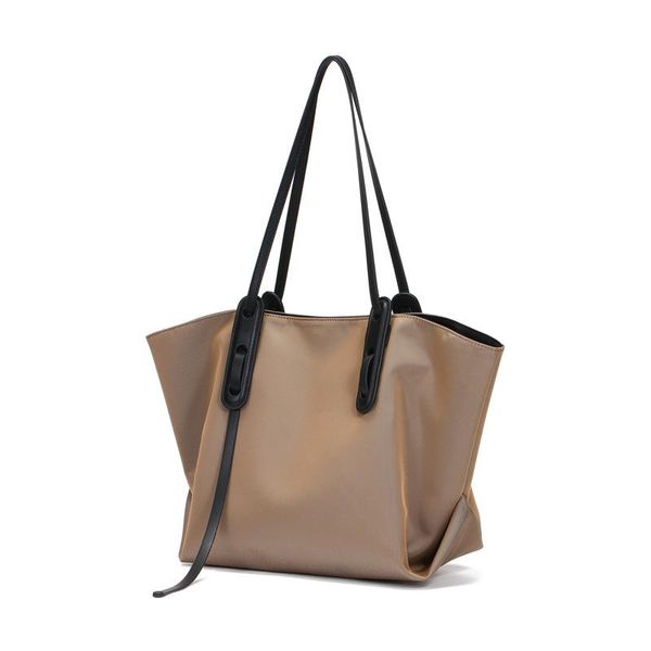 cross body fashion high capacity women handbags waterproof oxford cloth elegant casual tote handbag quality female shoulder bags black
cross body fashion high capacity women handbags waterproof oxford cloth elegant casual tote handbag quality female shoulder bags black