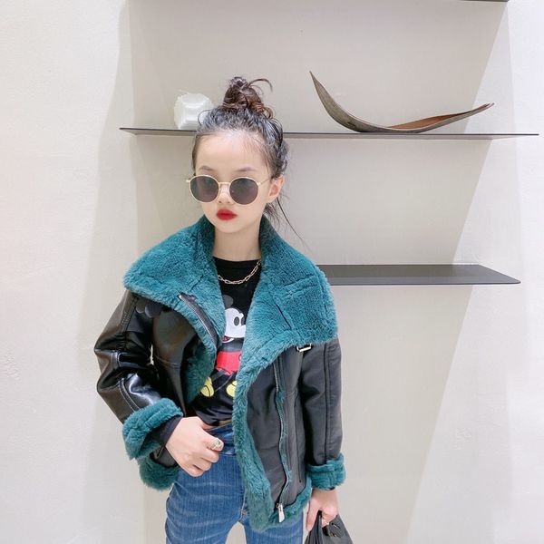 children's fur integration jacket 2020 autumn and winter new korean version of the male and female baby rabbit fur collar jacket machin, Blue;gray
children's fur integration jacket 2020 autumn and winter new korean version of the male and female baby rabbit fur collar jacket machin, Blue;gray