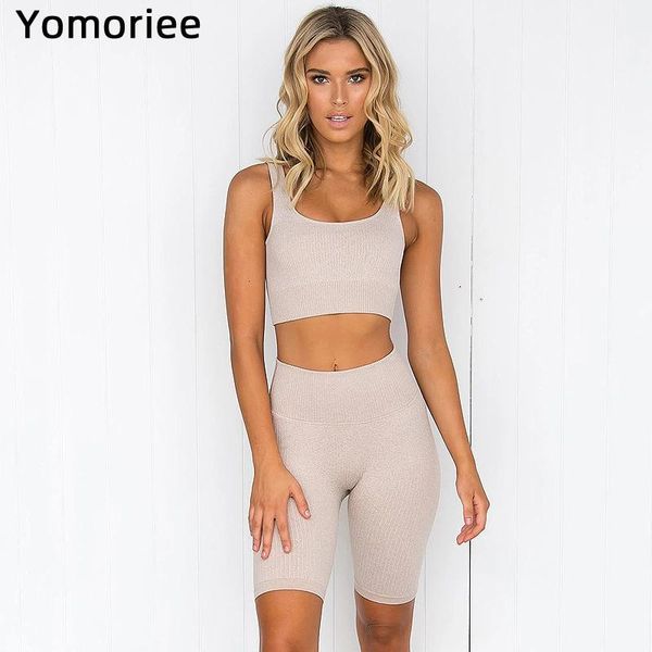 yoga outfits women shorts set high waist bulifting tracksuit seamless solid color elastic sportswear gym sport running gymwear, White;red
yoga outfits women shorts set high waist bulifting tracksuit seamless solid color elastic sportswear gym sport running gymwear, White;red