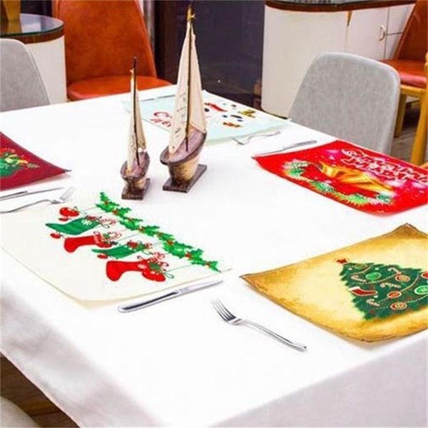 1 шт. 30 * 43 см хлопчатобумажного белья санта-клаус рождественский ужин placemat новый год домашний декор рождество подарочная партия насто
1 шт. 30 * 43 см хлопчатобумажного белья санта-клаус рождественский ужин placemat новый год домашний декор рождество подарочная партия насто