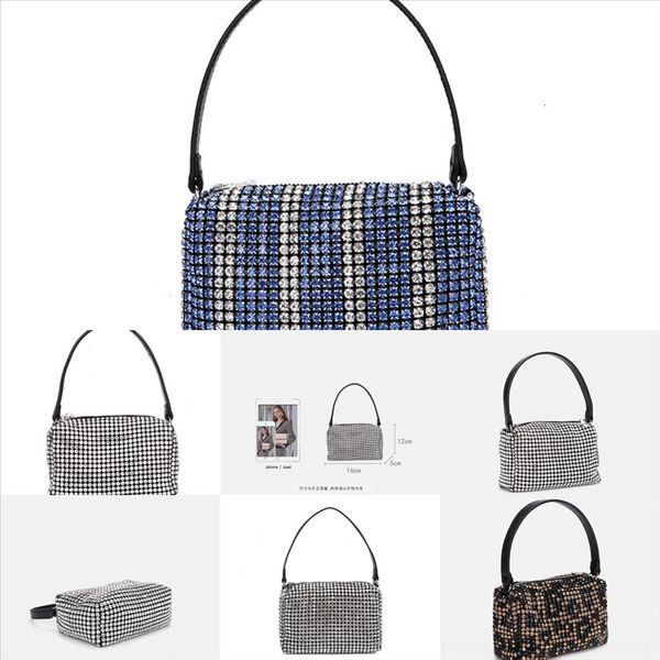 j9pom designer womens purse flower ladies casual tote pu leather fashion shoulder bags female handbag school luxury handbags designer
j9pom designer womens purse flower ladies casual tote pu leather fashion shoulder bags female handbag school luxury handbags designer