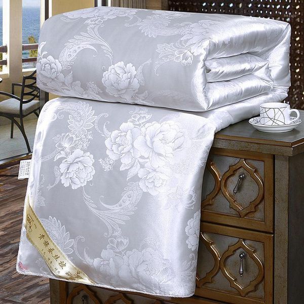 comforters & sets luxury silk quilts twin queen king full size spring autumn conditioning quilt jacquard cover blanket home comforter beddin
comforters & sets luxury silk quilts twin queen king full size spring autumn conditioning quilt jacquard cover blanket home comforter beddin