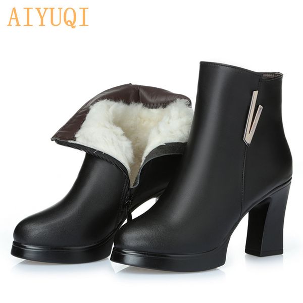 2020 new woman ankle boots ladies genuine leather snow boots high heeled fashion 34 red boots really winter ding shoes 1026, Black
2020 new woman ankle boots ladies genuine leather snow boots high heeled fashion 34 red boots really winter ding shoes 1026, Black