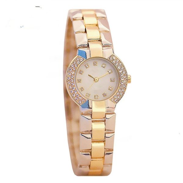 brand ladies small dial watch ladies diamond quartz wrist watchcrystal ladies wrist watchs clock gift three colors multi-choice valenti, Slivery;brown
brand ladies small dial watch ladies diamond quartz wrist watchcrystal ladies wrist watchs clock gift three colors multi-choice valenti, Slivery;brown