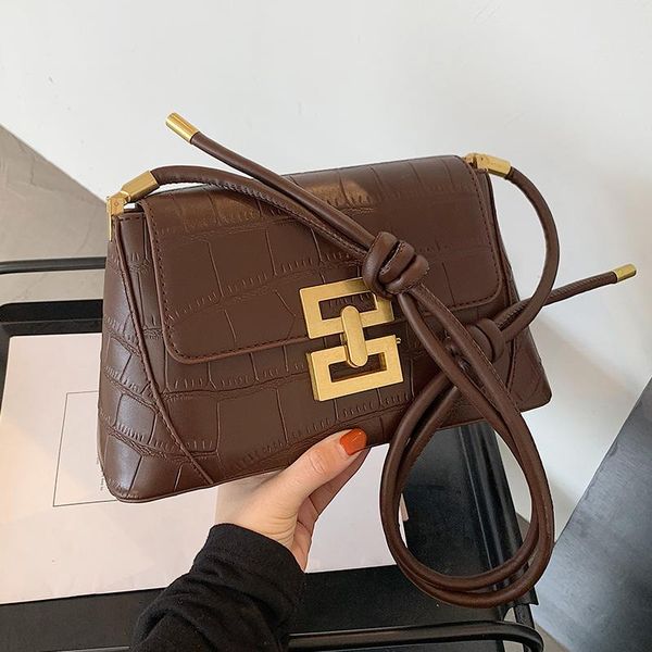 retro simple women's pouches autumn and winter 2020 new fashion all-match shoulder bag casual crossbody bag
retro simple women's pouches autumn and winter 2020 new fashion all-match shoulder bag casual crossbody bag
