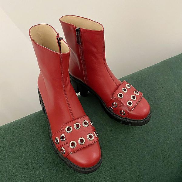 2020 new winter shoes women's ankle boots genuine leather buckle metal decoration handsome motorcycle boots mujer, Black
2020 new winter shoes women's ankle boots genuine leather buckle metal decoration handsome motorcycle boots mujer, Black