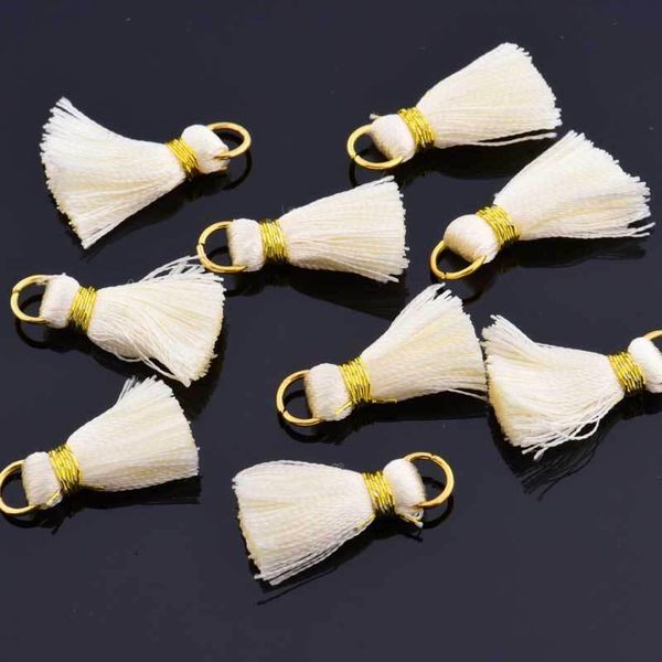 100pcs lot mini 2cm cloth accessories tassels outer ring sewing tassel trim decorative key tassels for curtains home decoration h jllwst
100pcs lot mini 2cm cloth accessories tassels outer ring sewing tassel trim decorative key tassels for curtains home decoration h jllwst