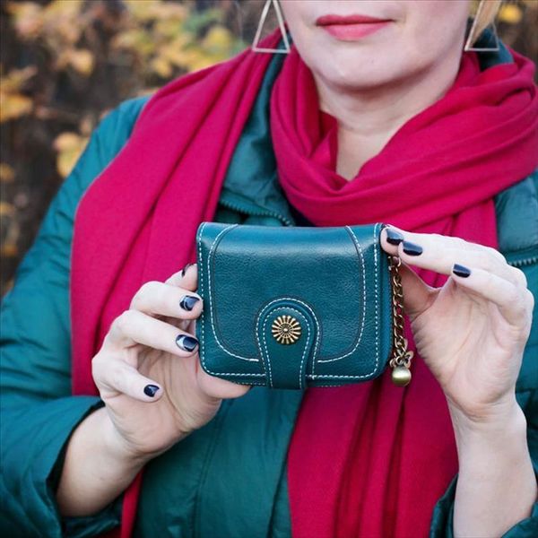 bronze pendant women fashion mini purse female short wallet leather pu multifunction purse small money bag coin pocket wallet, Red;black
bronze pendant women fashion mini purse female short wallet leather pu multifunction purse small money bag coin pocket wallet, Red;black