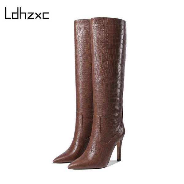 ldhzxc big size 34-43 new brand women boots pointed toe stiletto high heels boots knee high women nightclub shoes, Black
ldhzxc big size 34-43 new brand women boots pointed toe stiletto high heels boots knee high women nightclub shoes, Black