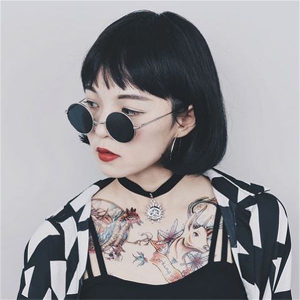 hip hop sunglasses style decoration new street ssmall box round diamond personality, White;black
hip hop sunglasses style decoration new street ssmall box round diamond personality, White;black