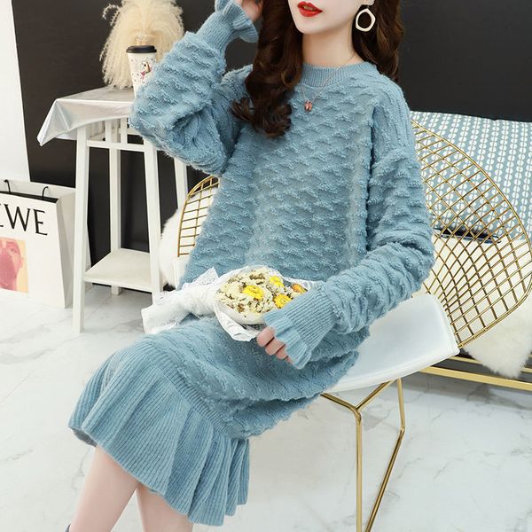 2021 new on the knee winter ladies fashion frilly fishtail loose plus size female base blouses dressed in knitted or f3kl, White;black
2021 new on the knee winter ladies fashion frilly fishtail loose plus size female base blouses dressed in knitted or f3kl, White;black