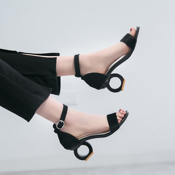2021 the new summer high heel women's style weird party pulls ankle out of foot open bombs sandalia female sandals ayfu, Black
2021 the new summer high heel women's style weird party pulls ankle out of foot open bombs sandalia female sandals ayfu, Black