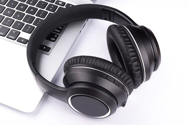 new n5 bluetooth anc headphone active noise canceling wireless headphones wired headset with hifi sound deep bass 30h playtime
new n5 bluetooth anc headphone active noise canceling wireless headphones wired headset with hifi sound deep bass 30h playtime