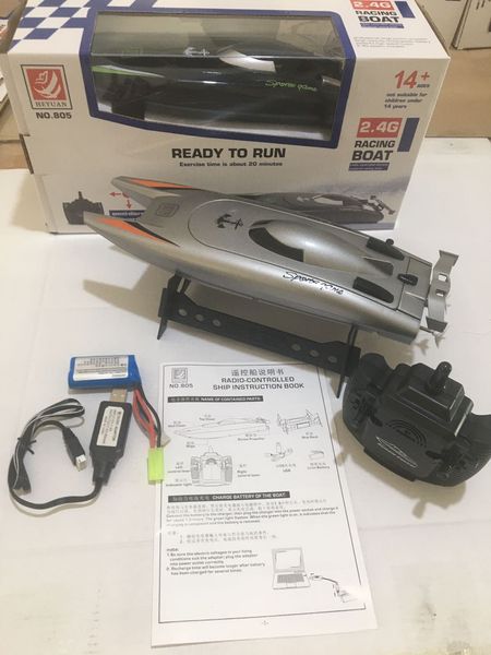 4 Channels RC Boats Plastic Electric Radio Remote Control High Speed Boat Twin Motor Racing Boat Speedboat Chirdren Toy
4 Channels RC Boats Plastic Electric Radio Remote Control High Speed Boat Twin Motor Racing Boat Speedboat Chirdren Toy