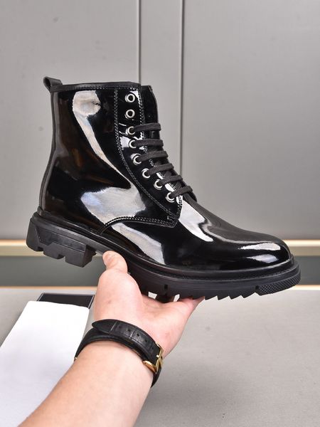 2022 fashion luxury designer boots man shoe high-casual leather shoes comfortable leisure men shoes size 38-44 with box, Black
2022 fashion luxury designer boots man shoe high-casual leather shoes comfortable leisure men shoes size 38-44 with box, Black