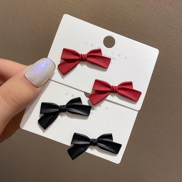 stud 2021 fashion personality punk vintage metal bow earrings for women girls daily party chic jewelry ss924, Golden;silver
stud 2021 fashion personality punk vintage metal bow earrings for women girls daily party chic jewelry ss924, Golden;silver