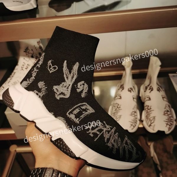 2021new men slides summer slippers beach indoor flat g sandals slippers house flip flops with spike sandal bll200326, Black
2021new men slides summer slippers beach indoor flat g sandals slippers house flip flops with spike sandal bll200326, Black