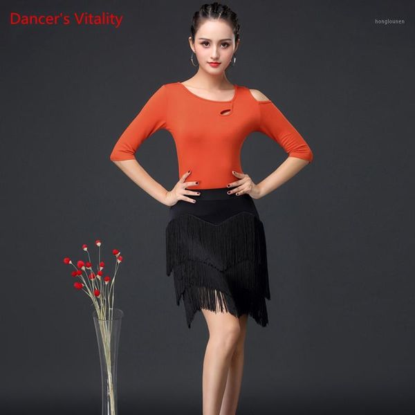 new tassel short skirt+2pcs latin dance set women performance training competition cha cha / rumba / samba dance set1, Black;red
new tassel short skirt+2pcs latin dance set women performance training competition cha cha / rumba / samba dance set1, Black;red