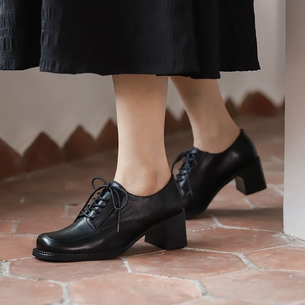 2020 female new fashion brand genuine leather pumps ladies thick heels toes square spring single shoes pyw3, Black
2020 female new fashion brand genuine leather pumps ladies thick heels toes square spring single shoes pyw3, Black