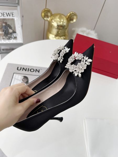 fashion luxury designer sandals women's summer banquet dress shoes high-heeled pumps pointed toe sling back women shoe 0116, Black
fashion luxury designer sandals women's summer banquet dress shoes high-heeled pumps pointed toe sling back women shoe 0116, Black
