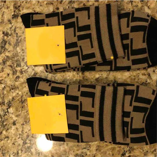 men letter socks for with tag casual breathable cotton letter socks wholesale price fashion hosiery, Pink;yellow
men letter socks for with tag casual breathable cotton letter socks wholesale price fashion hosiery, Pink;yellow