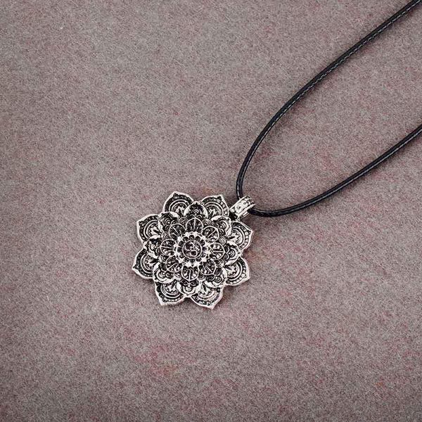 урожай om mandala amulet лотоса медитация ожерелье духовный тибетский geometry религиозные ожерелья любители ювелирных qylvmy, Golden;silver
урожай om mandala amulet лотоса медитация ожерелье духовный тибетский geometry религиозные ожерелья любители ювелирных qylvmy, Golden;silver