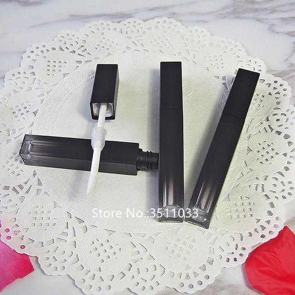 20pcs 50pcs black empty plastic lip gloss tube diy gradient liquid lipstick tube refillable bottle women lip beauty tool 4ml1
20pcs 50pcs black empty plastic lip gloss tube diy gradient liquid lipstick tube refillable bottle women lip beauty tool 4ml1