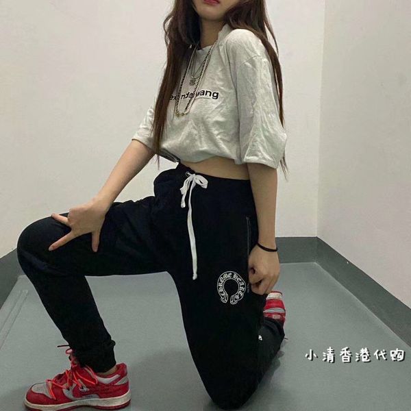 hong kong croxinwei autumn / winter 2020 new ch horseshoe cross legged casual pants for men and women, Black
hong kong croxinwei autumn / winter 2020 new ch horseshoe cross legged casual pants for men and women, Black