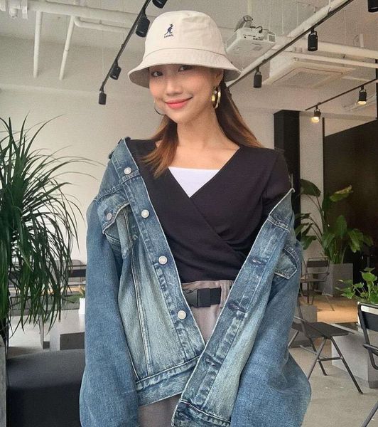 yia6 quality new fashion luxury bucket hat fisherman hat high 2021 classic travel sun hat women men and for b55 kangol, Brown;gray
yia6 quality new fashion luxury bucket hat fisherman hat high 2021 classic travel sun hat women men and for b55 kangol, Brown;gray