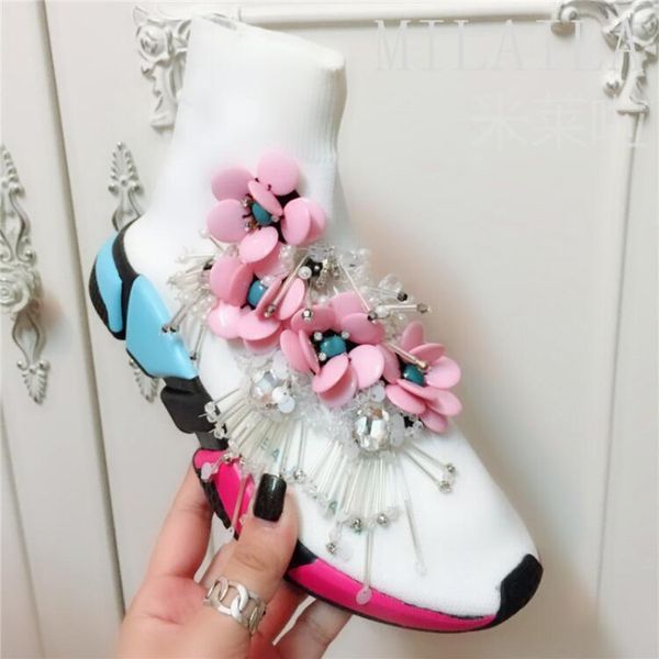 2020 bangs custom gemstone flower paris shoes station thailand hong kong street fashion db8j, Black
2020 bangs custom gemstone flower paris shoes station thailand hong kong street fashion db8j, Black