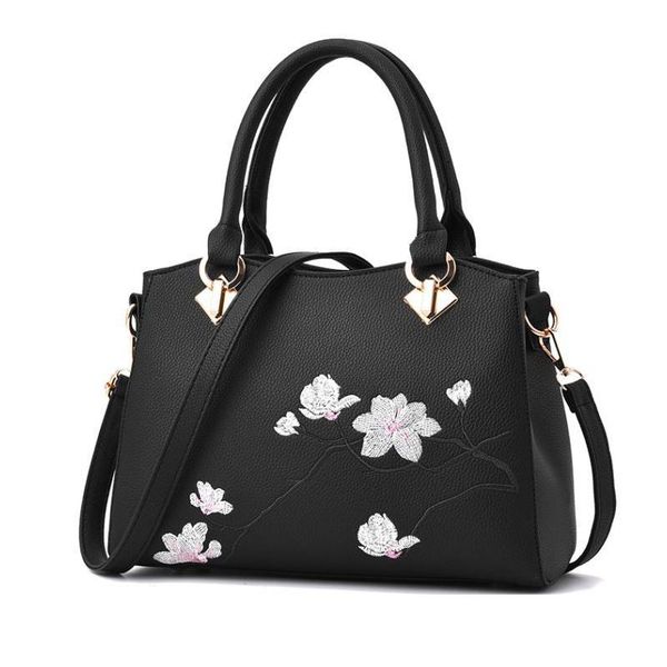 2020 fashion women's handbag leather bag new arrival female bag delicate embroidery lady shoulder large capacity
2020 fashion women's handbag leather bag new arrival female bag delicate embroidery lady shoulder large capacity