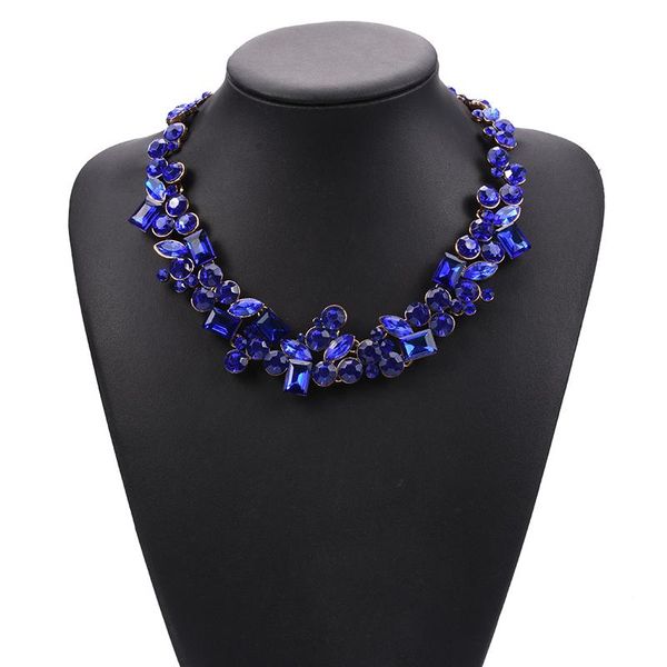 chokers luxury blue crystal rhinestone choker necklace women charm jewelry statement large colalr big bib 2021, Golden;silver
chokers luxury blue crystal rhinestone choker necklace women charm jewelry statement large colalr big bib 2021, Golden;silver