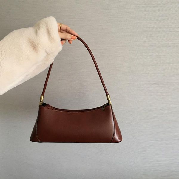 2020 new vintage women shoulder bags ins super baguette bags luxury handbags women designer soft purses
2020 new vintage women shoulder bags ins super baguette bags luxury handbags women designer soft purses