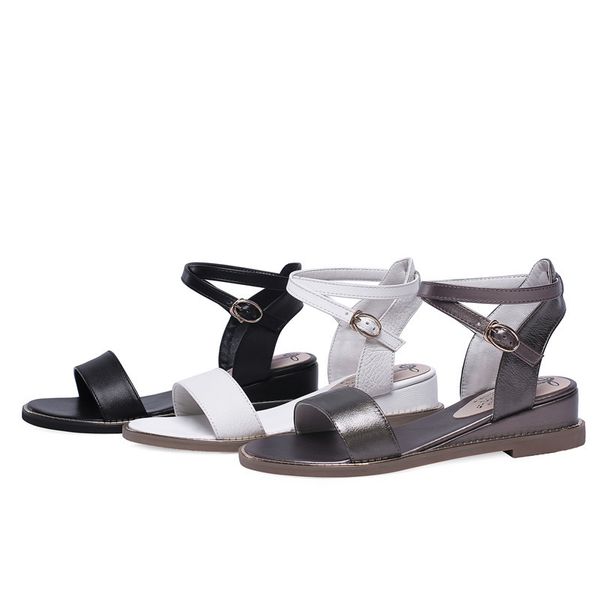 2021 new attacked large 43 women's sandals plain solid colors woman's shoes u6we, Black
2021 new attacked large 43 women's sandals plain solid colors woman's shoes u6we, Black