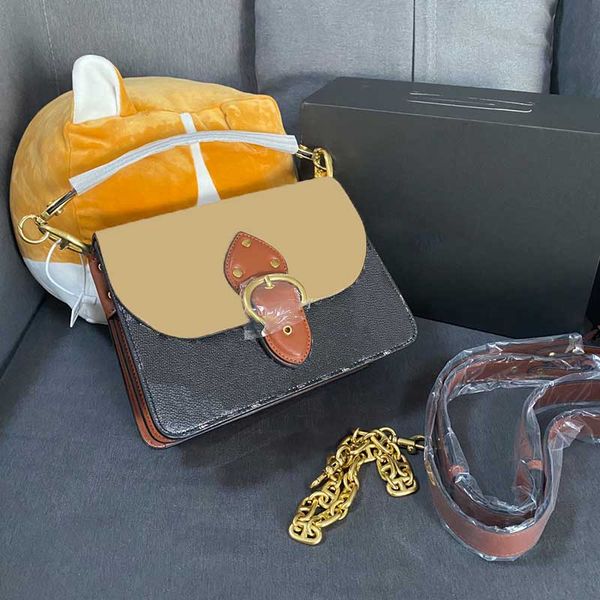 new style ladies handbag designer leather pvc shoulder bag fashion carriage printing messenger bag clutch bag wallet
new style ladies handbag designer leather pvc shoulder bag fashion carriage printing messenger bag clutch bag wallet