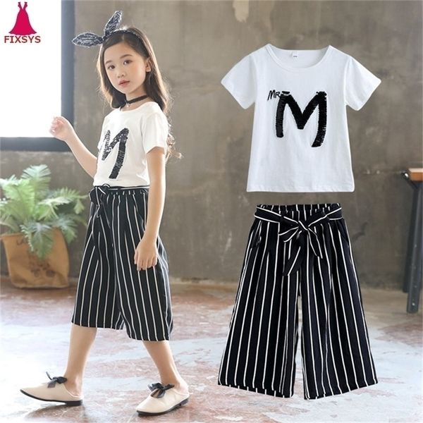 new girls clothing sets summer children striped sequin t-shirt short sleeve +pants set kids outwear baby girls clothes 3-12 y200325, White
new girls clothing sets summer children striped sequin t-shirt short sleeve +pants set kids outwear baby girls clothes 3-12 y200325, White
