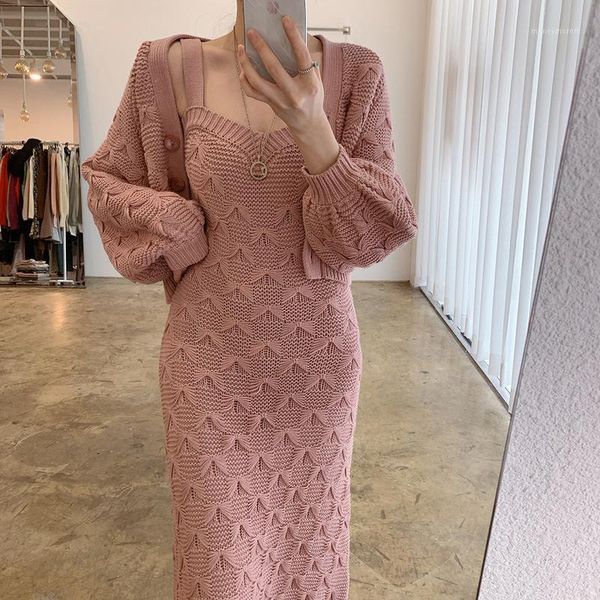 women's tracksuits korean chic texture jacquard knitted 2 piece set women single-breasted lantern sleeve short sweater coat + spaghetti, Gray
women's tracksuits korean chic texture jacquard knitted 2 piece set women single-breasted lantern sleeve short sweater coat + spaghetti, Gray