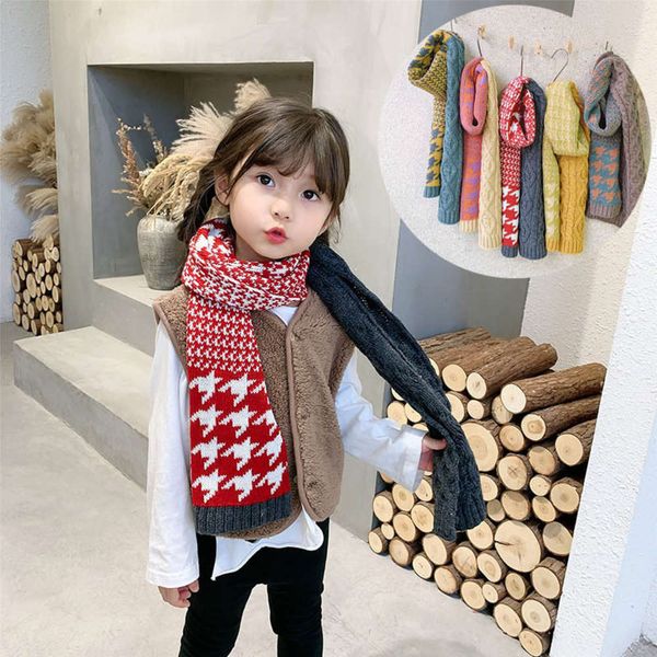 autumn girls' scarf knitting baby winter thickening men's lovely versatile warm korean rectangular neck for children, Red;brown
autumn girls' scarf knitting baby winter thickening men's lovely versatile warm korean rectangular neck for children, Red;brown
