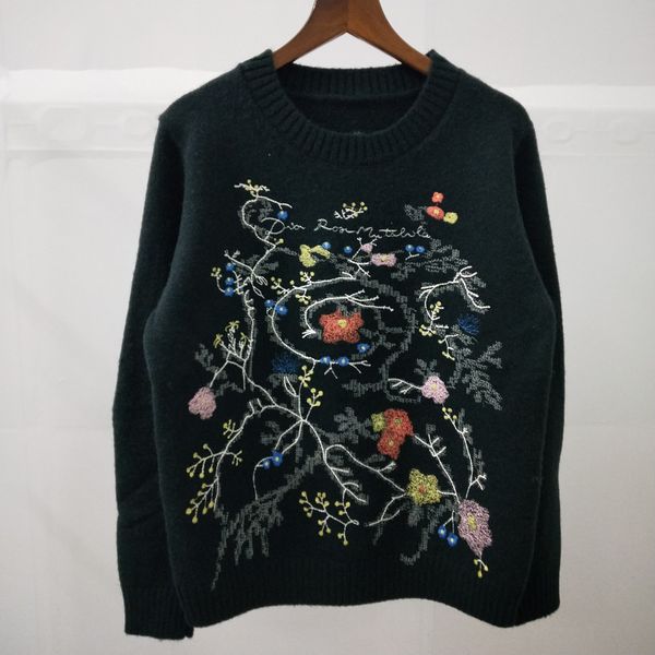 1109 2020 autumn brand same style long sleeve crew new black white neck kint sweater women clothes qixuann, White;black
1109 2020 autumn brand same style long sleeve crew new black white neck kint sweater women clothes qixuann, White;black