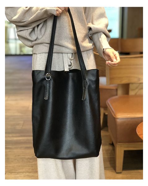 2020 genuine leather handbag large capacity women shoulder bag retro tote purse hobos brown skin shopping bags
2020 genuine leather handbag large capacity women shoulder bag retro tote purse hobos brown skin shopping bags