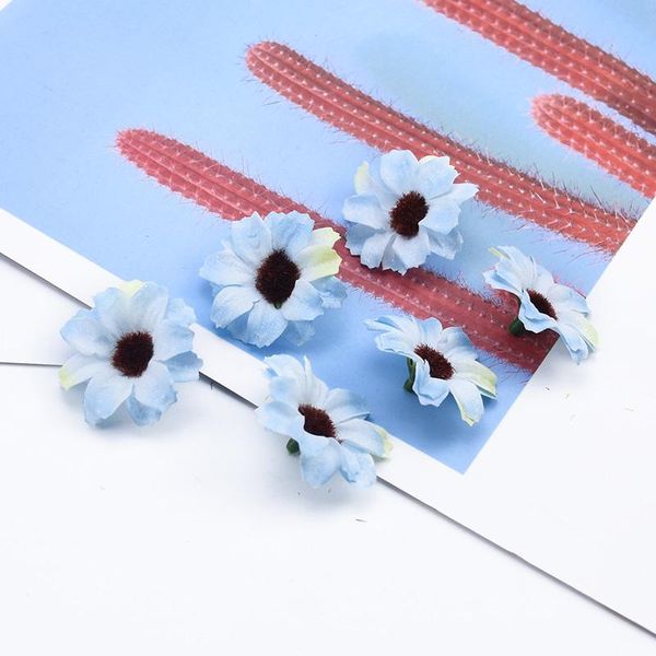 50 100 мини дейзи скрапбукинг цветы diy рождественские ремесла подарки конфеты домашние украшения аксессуары искусственный цветок bbysjk gar
50 100 мини дейзи скрапбукинг цветы diy рождественские ремесла подарки конфеты домашние украшения аксессуары искусственный цветок bbysjk gar