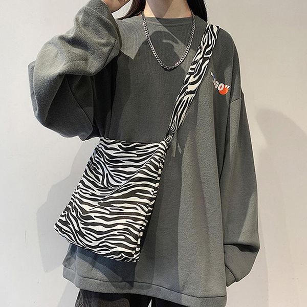 cross body women canvas crossbody girls large capacity shoulder purse pouch animal print ladies handbags fashion exquisite shopping bags
cross body women canvas crossbody girls large capacity shoulder purse pouch animal print ladies handbags fashion exquisite shopping bags