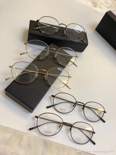 2021 new eyeglasses frame women men glasses eyeglass frames eyeglasses frame clear lens temperament glasses frame oculos 666 with case
2021 new eyeglasses frame women men glasses eyeglass frames eyeglasses frame clear lens temperament glasses frame oculos 666 with case
