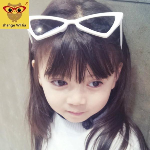 sunglasses 2021cat eye for children boys girls sun glasses triangle child with uv protection, White;black
sunglasses 2021cat eye for children boys girls sun glasses triangle child with uv protection, White;black