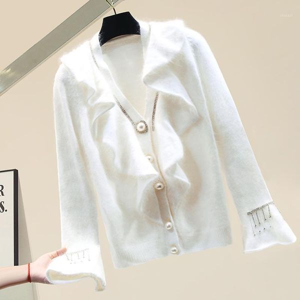 2021 new fashion sweater ins diamonds tassels winter outdoor sweet knitted shirt v neck loose white cardigans women1
2021 new fashion sweater ins diamonds tassels winter outdoor sweet knitted shirt v neck loose white cardigans women1