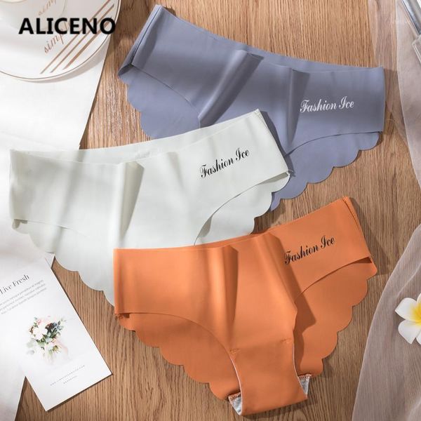 3pcs women mid waist ice silk panties seamless briefs underwear comfort lingerie female underpants fashion intimates hp9061, Black;pink
3pcs women mid waist ice silk panties seamless briefs underwear comfort lingerie female underpants fashion intimates hp9061, Black;pink