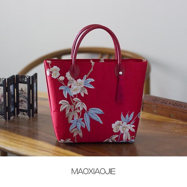 angelatracy 2020 tassel women red wedding party luxury embroidery floral clasp clutch crossbody bags handbag evening bags
angelatracy 2020 tassel women red wedding party luxury embroidery floral clasp clutch crossbody bags handbag evening bags