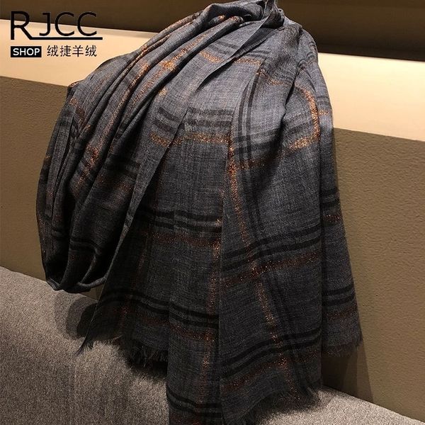 women cashmere scarf with warm long wraps scarf autumn scarf england classic plaid cashmere scarves fashion luxury shawl y201024, Blue;gray
women cashmere scarf with warm long wraps scarf autumn scarf england classic plaid cashmere scarves fashion luxury shawl y201024, Blue;gray
