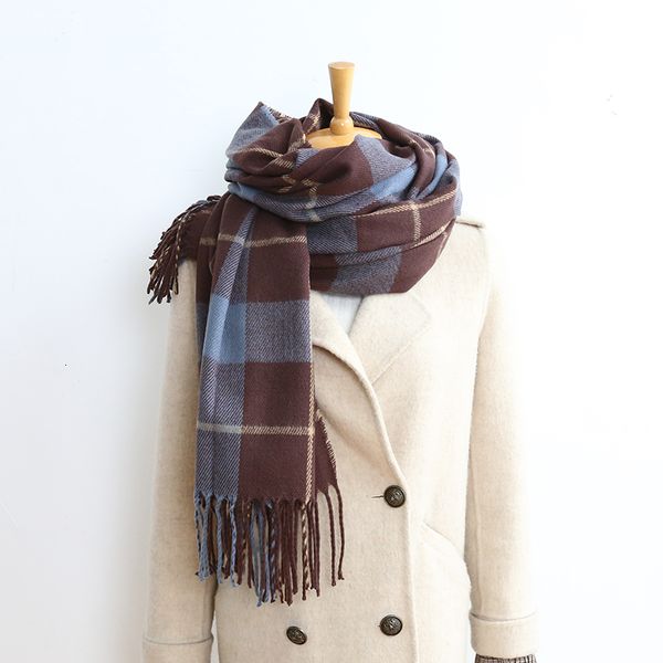 2021 new classic brand scottish plaid men and women winter warm fashion casual scarf imitation cashmere 8s2x, Blue;gray
2021 new classic brand scottish plaid men and women winter warm fashion casual scarf imitation cashmere 8s2x, Blue;gray